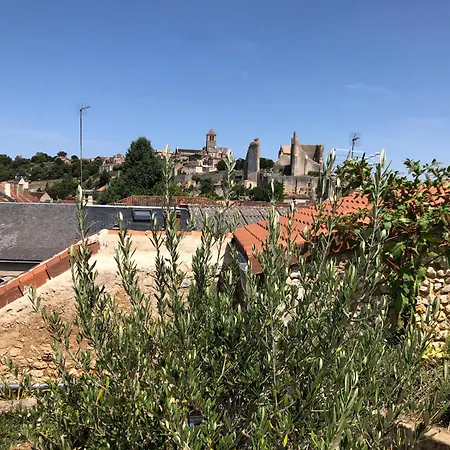 De La Cour Au Grenier 2 * Chauvigny